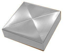 4x4 6x6 7x7 সিলভার পিরামিড পিলার কভারের জন্য 100mm 4x6 8x8 বেড়া কর্নার পোস্ট ক্যাপ