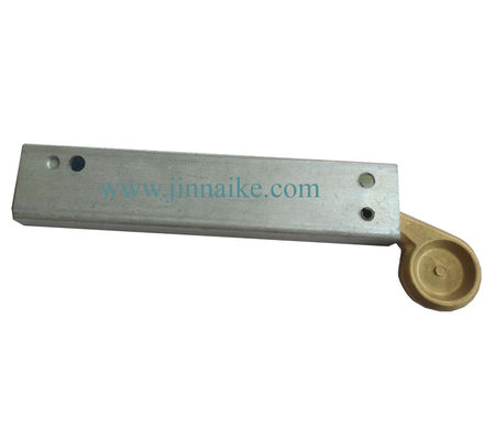 শস্যাগার Rotatable স্ব latching সহচরী দরজা লক কুঁচি বহিরঙ্গন কালো রূপালী স্বর্ণ
