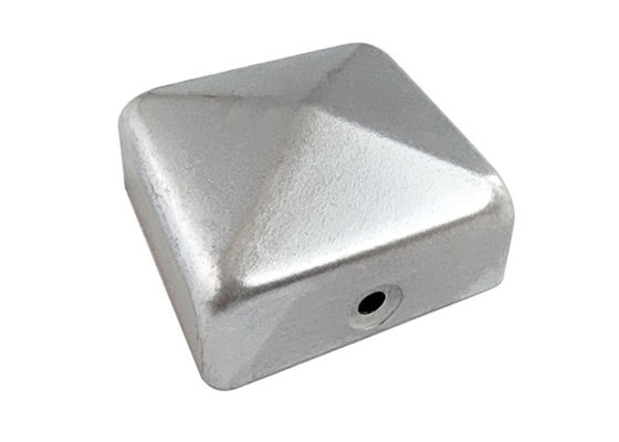 2 ইঞ্চি 2.5&quot; 3 1/2&quot; লোহার পিরামিড বেড়া পোস্ট ক্যাপ 6x6 7x7 4x4 5x5 8 X 8 গর্ত সহ